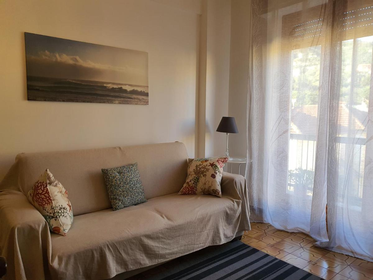 Blue Daisy Apartment Рапалло Экстерьер фото