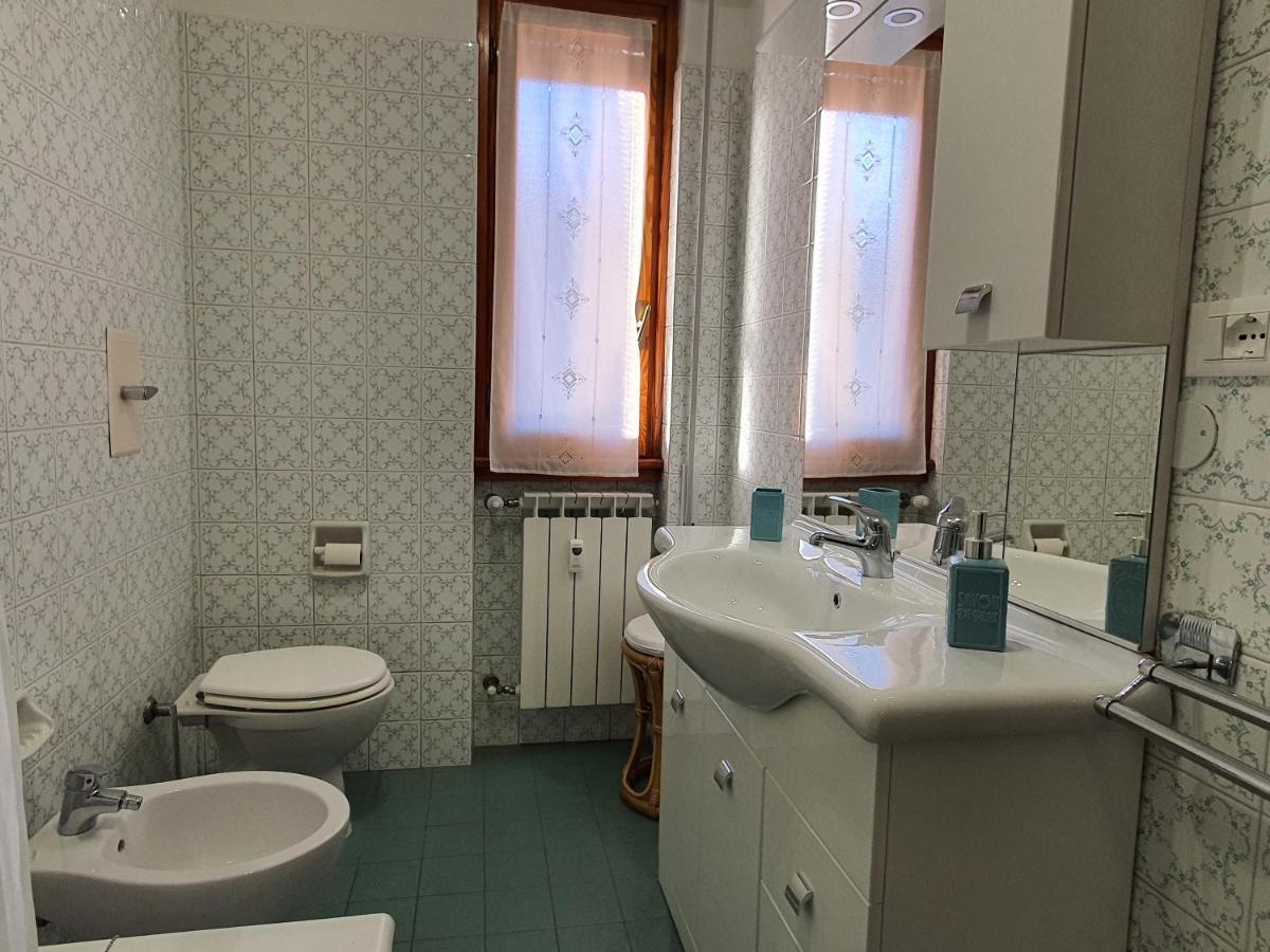 Blue Daisy Apartment Рапалло Экстерьер фото
