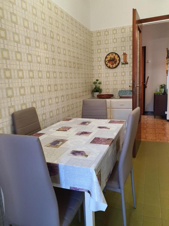 Blue Daisy Apartment Рапалло Экстерьер фото