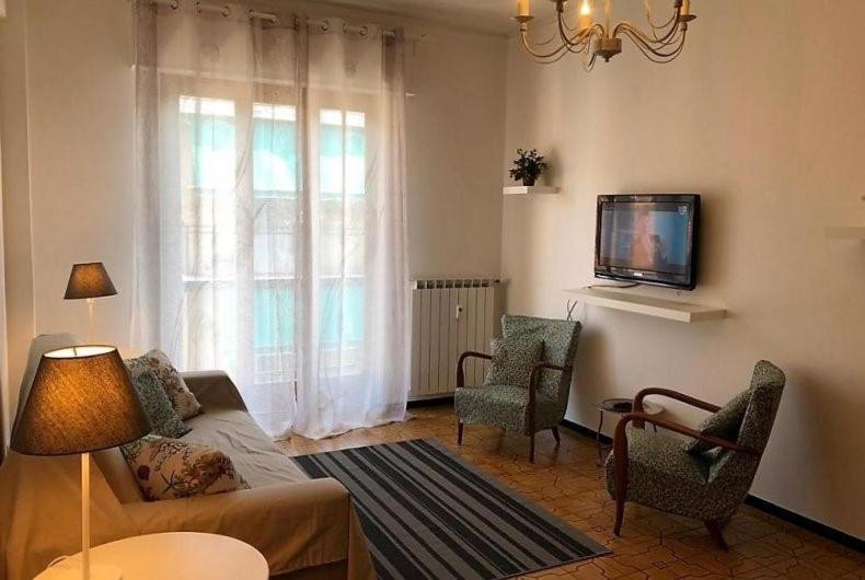 Blue Daisy Apartment Рапалло Экстерьер фото